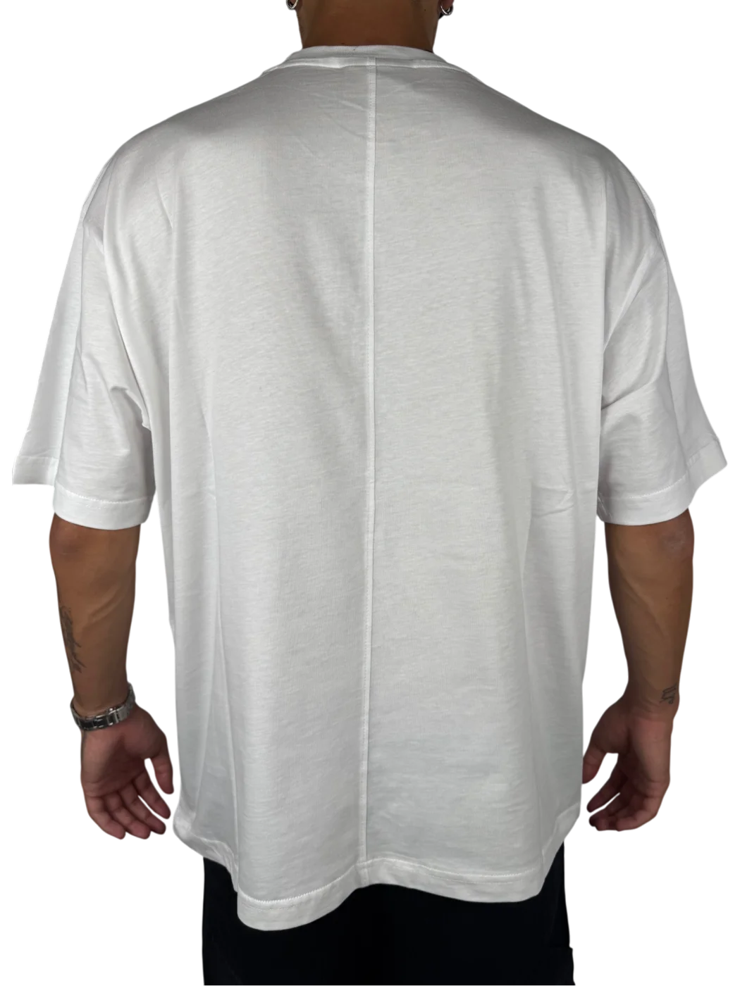 t-shirts semi-oversize